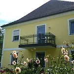 Appartementhof Stadler 公寓 *
