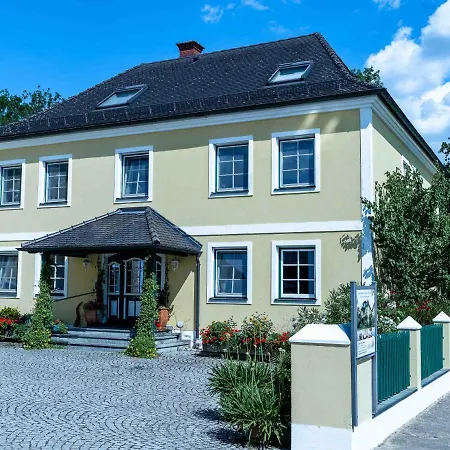 Appartementhof Stadler Апартаменты Поккинг